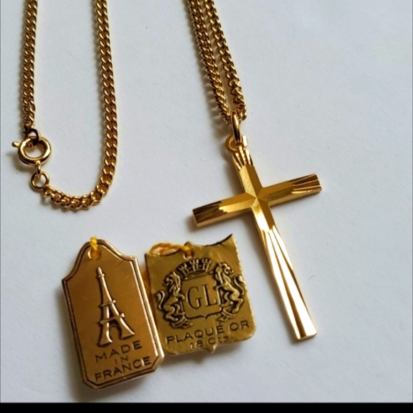 Gold Cross Pendant Necklace - Picture 1 of 4